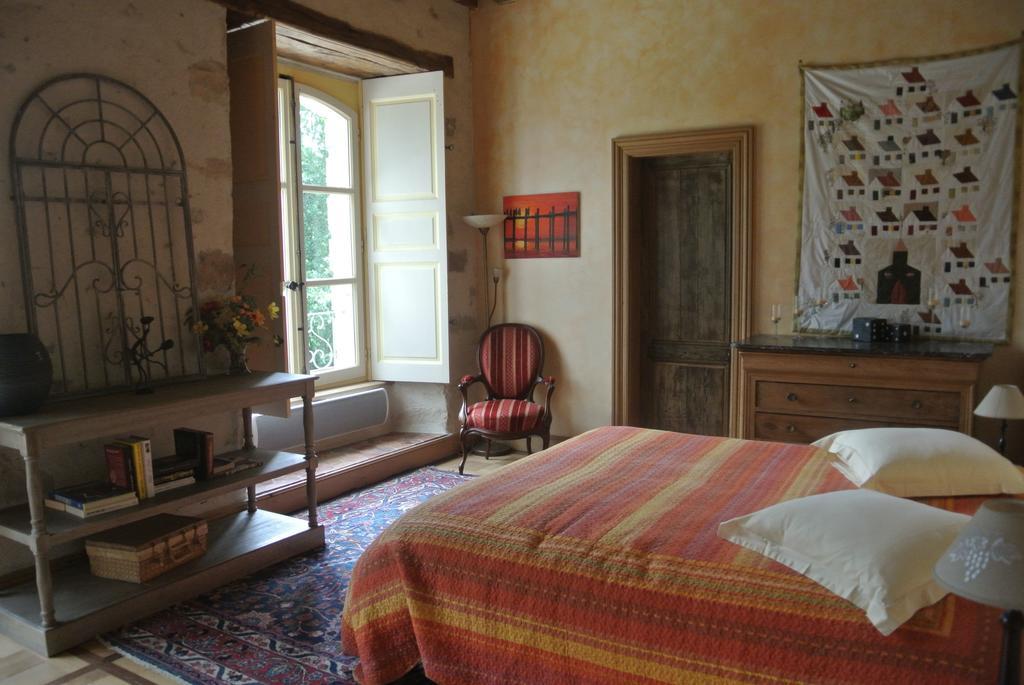 Le Chateau De Mon Pere Villiers-aux-Corneilles Ruang foto