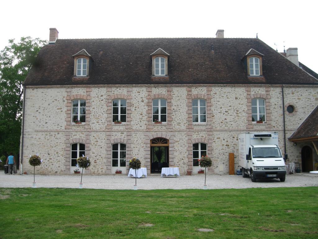 Le Chateau De Mon Pere Bed & Breakfast Villiers-aux-Corneilles Bagian luar foto