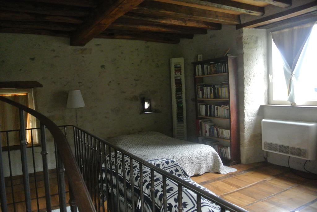 Le Chateau De Mon Pere Bed & Breakfast Villiers-aux-Corneilles Bagian luar foto